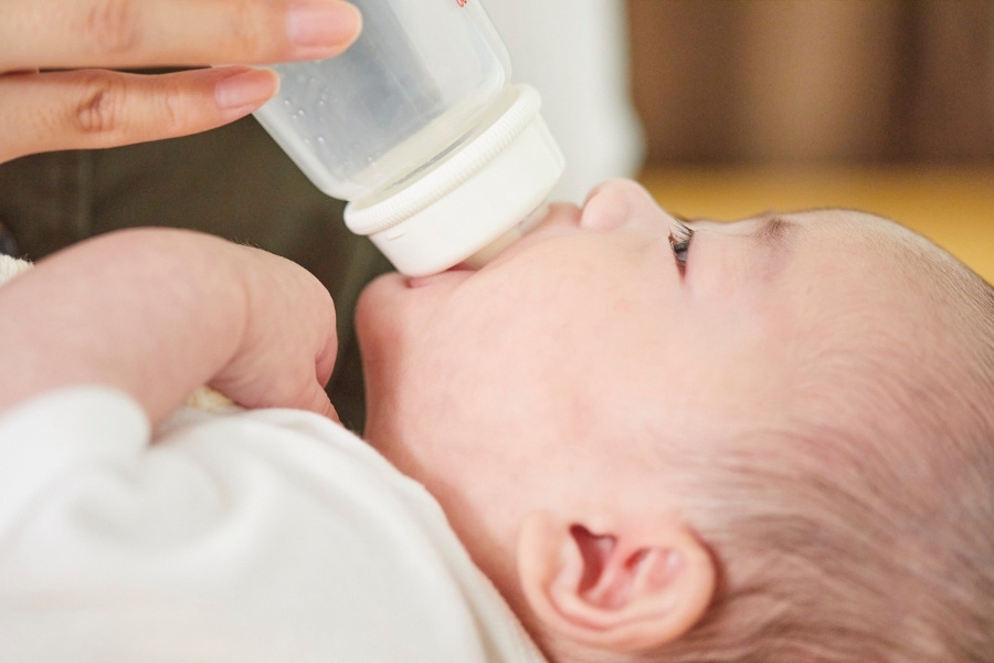 tube feeding assistance